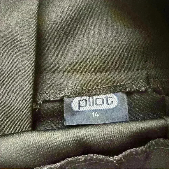 Y2K Black Baby Pink Mini Skirt - Picture 5 of 8